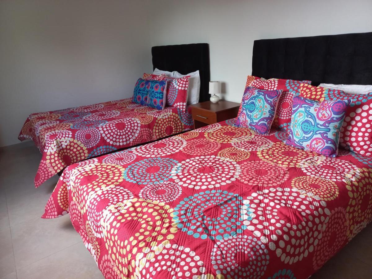 Elizabeth House Apartment *